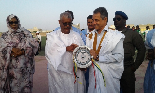 تسلم تكريما من نادي "لازا" ونادي "خيرية اسنيم" على جهوده/الأخبار