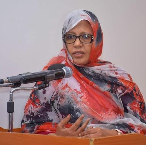 بنت خطري تنوه بالإجراءات الاجتماعية الأخيرة وتؤكد العمل لتنفيذها