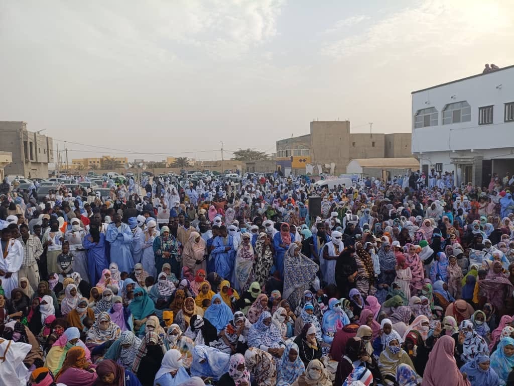 أنصار المعارضة يتوافدون على ساحة مهرجانها بنواذيبو