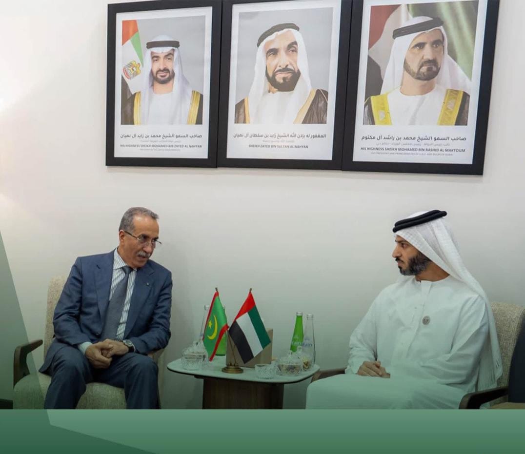 مدير الأمن ورئيس جهاز مكافحة المخدرات بالإمارات يبحثان تعزيز التعاون