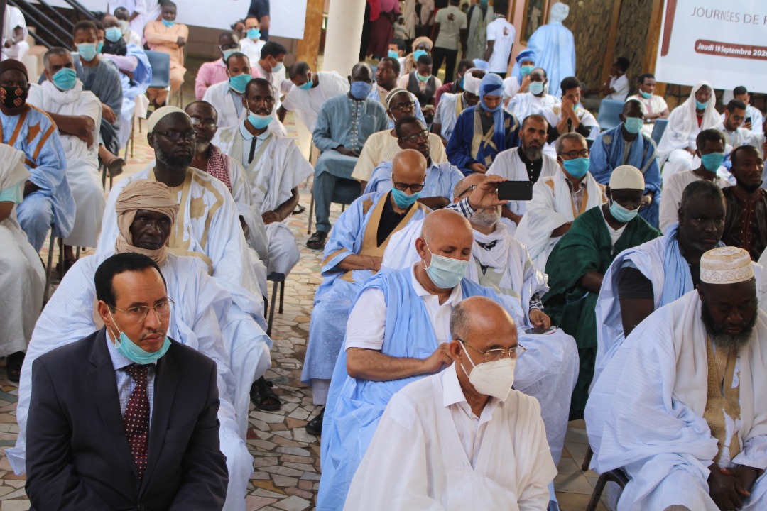 عمدة بلدية تفرغ زينة الطالب المحجوب كان من بين حضور الحفل