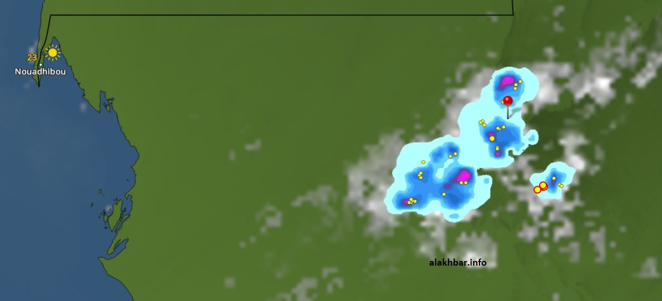 خارطة انتشار السحب الساعة 17:40، الإشارة عند مدينة أطار