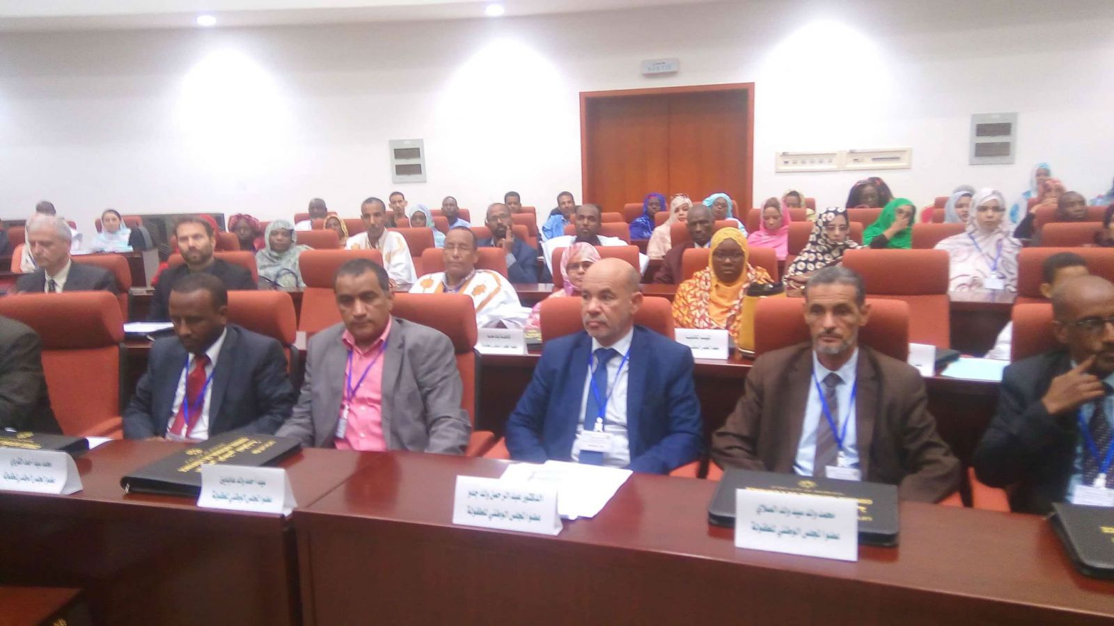بعض أعضاء المجلس الوطني للطفولة المنصب اليوم 