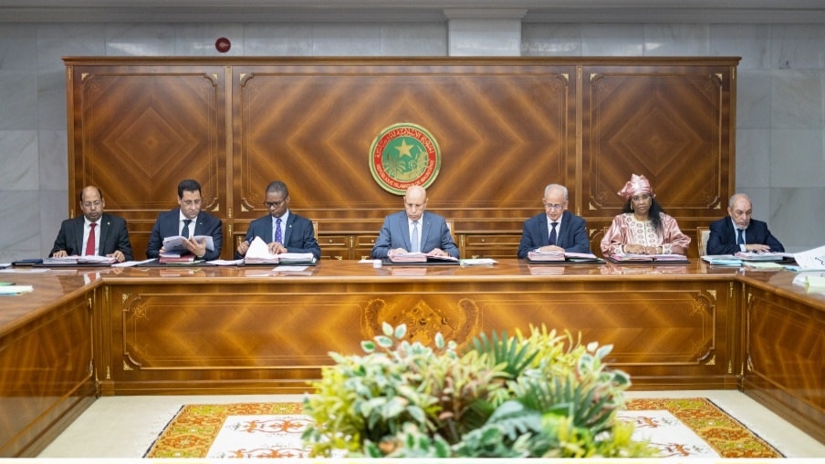 مجلس الوزراء خلال اجتماعه يوم 12 أكتوبر الماضي، والذي تابع خلاله البيان المتعلق بالمشروع