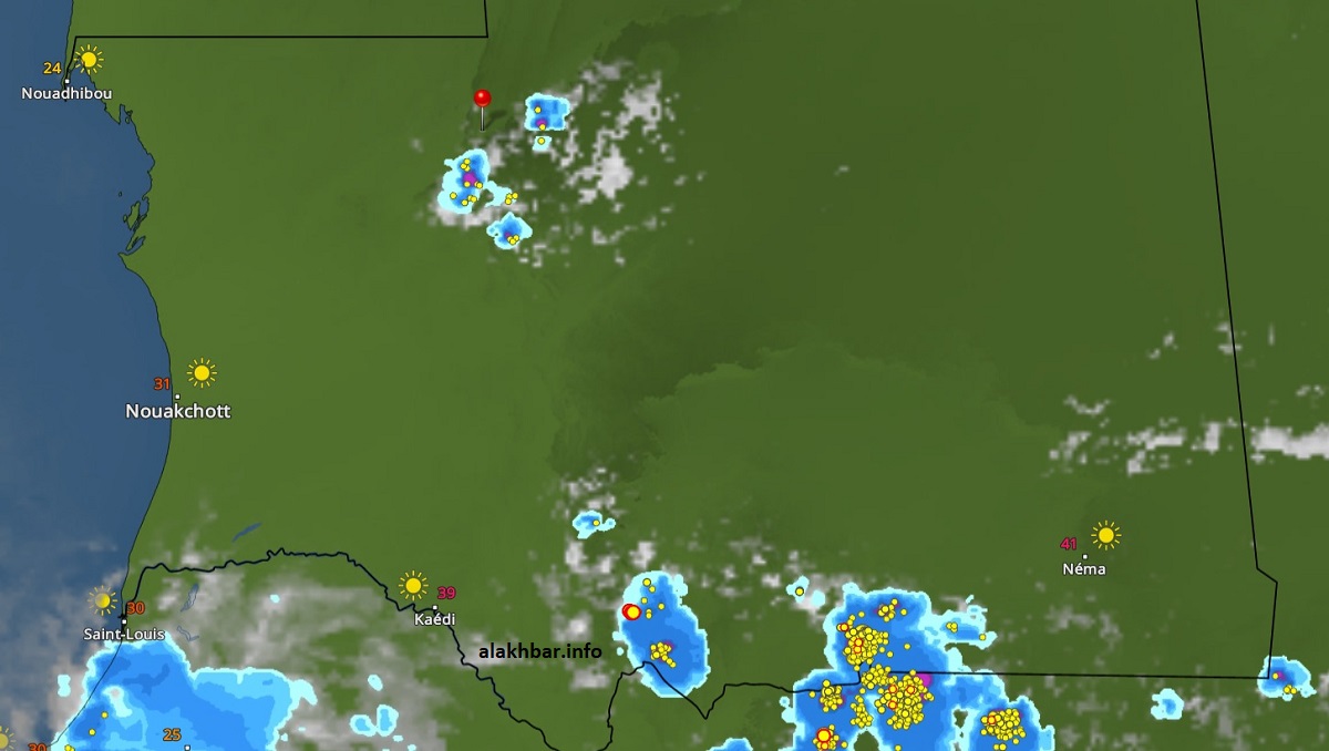 خارطة انتشار السحب الماطرة الساعة 15:55، الإشارة عند مدينة أطار
