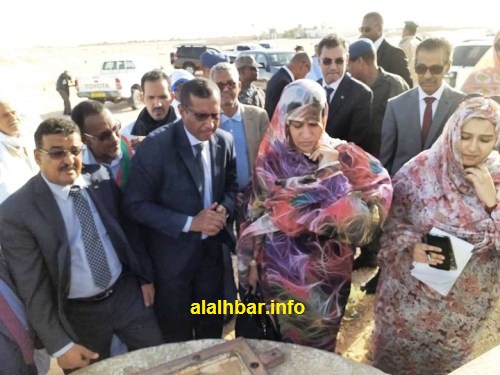 تجولت الوزيرة رفقة الوفد الرسمي في منشأت الشركة في بلنوار 90 كلم من نواذيبو/ الأخبار