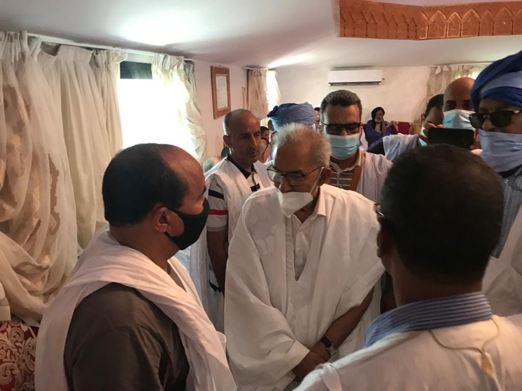 وفد حزب التكتل خلال تقديم التعزية للرئيس السابق ولد عبد العزيز