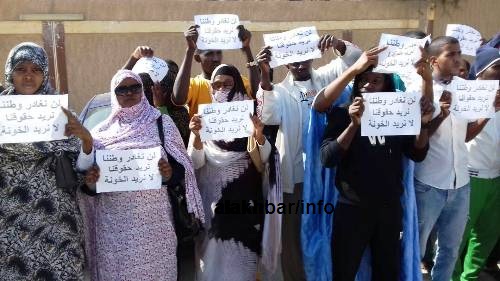 لم تجد الاحتجاجات نفعا وحرمت الشركة على المفصولين مجرد الاقتراب منها/ الأخبار