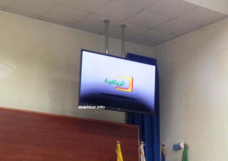 الشعار الأولي للقناة الرياضية الجديدة خلال استعراضه في الاجتماع مساء اليوم (الأخبار)