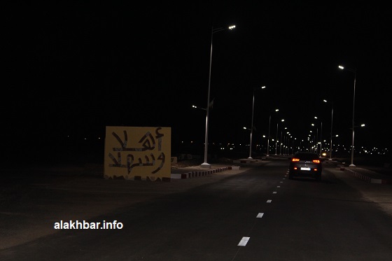 مدخل مدينة أكجوجت الليلة