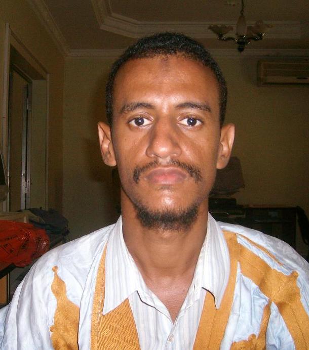 لم يتمكن الأستاذ أحمد سالم ولد المختار من الاستفادة من خدمات الصندوق الوطني للضمان الاجتماعي بحجة أن زوجته المولودة في 1995 م قاصر وبالتالي زواجها باطل قانونيا و أحيل ملفه على التحقيق القضائي.