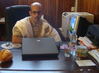 مدير الثانوية الفنية بنواذيبو سيدي ولد أحمد باب(الأخبار)