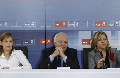 موراتينوس ذكر بجهود حكومته لتحرير الرهائن (psoe.es)