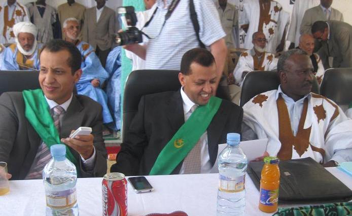 عمد من تكتل القوى الديمقراطية في المؤتمر الصحفي اليوم (تصوير الأخبار) 