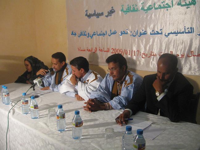 بعض من أعضاءالمبادرة (تصوير الأخبار)