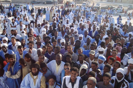 المظاهرات التي نظمت في مدينة انواذيبو تضامنا مع المشاركين في أسطول الحرية (تصوير الأخبار)