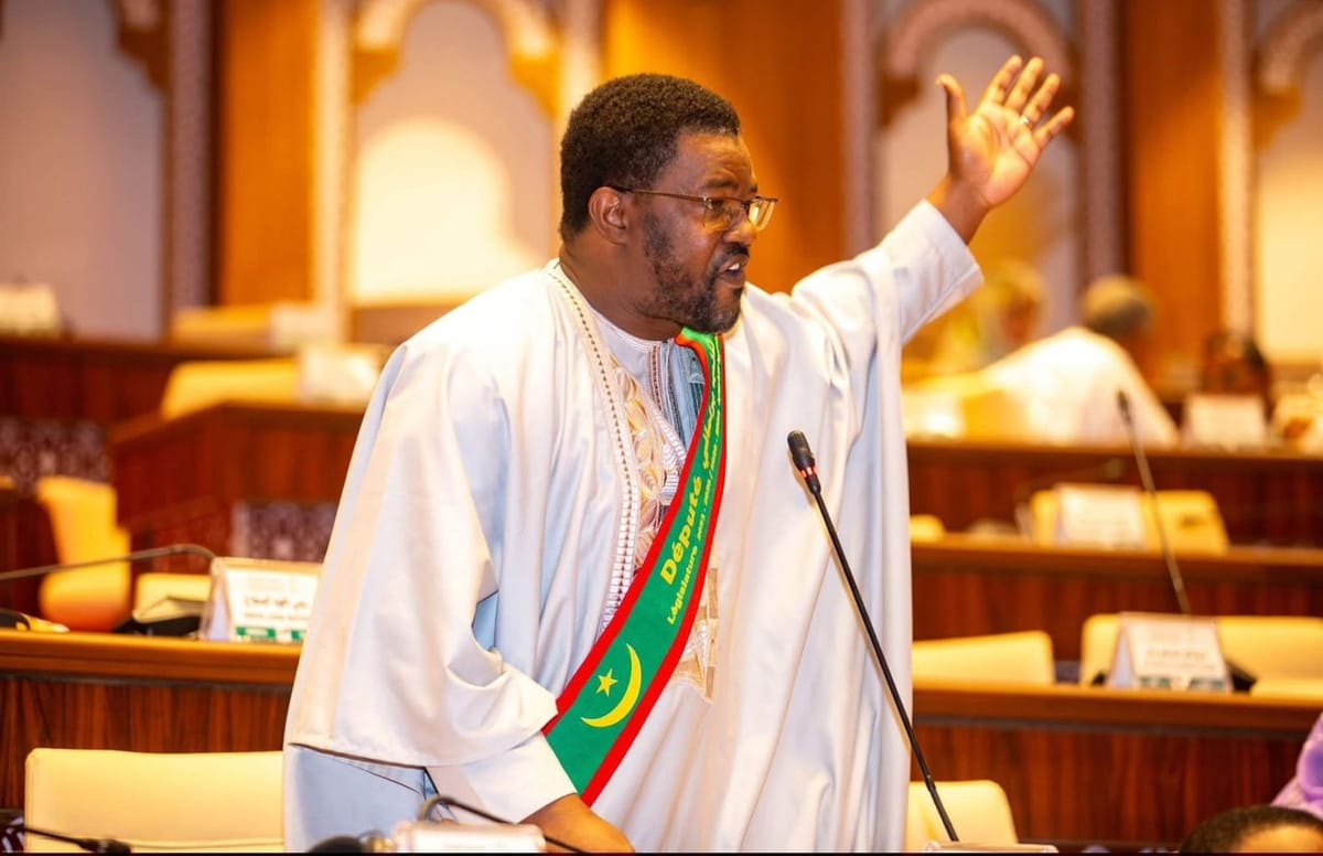 موريتانيا – عمي جالو يأسف لغياب موقف البرلمان من اعتقال اثنتين من نائباته