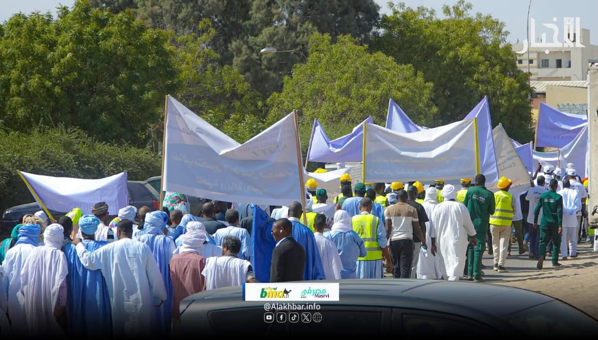 موريتانيا – تطالب الأحزاب باتخاذ إجراءات لتحسين ظروف العمال في إجازتهم الدولية