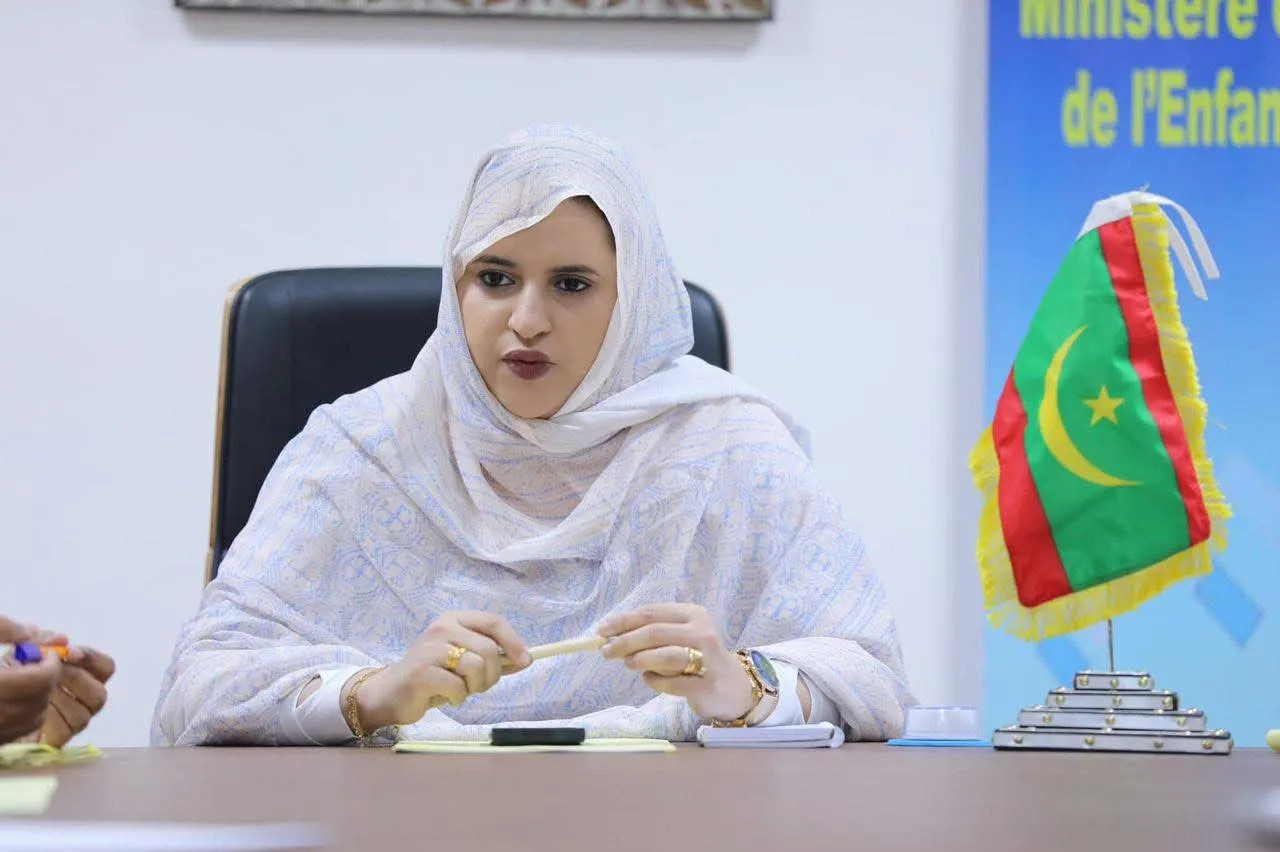 بنت انتهاه: انفتاح الرئيس يجد أول تطبيق له داخل الأحزاب