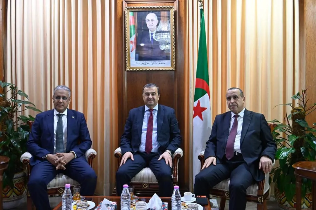 مباحثات موريتانية جزائرية لتبادل الخبرات والتعاون في مجال الطاقة