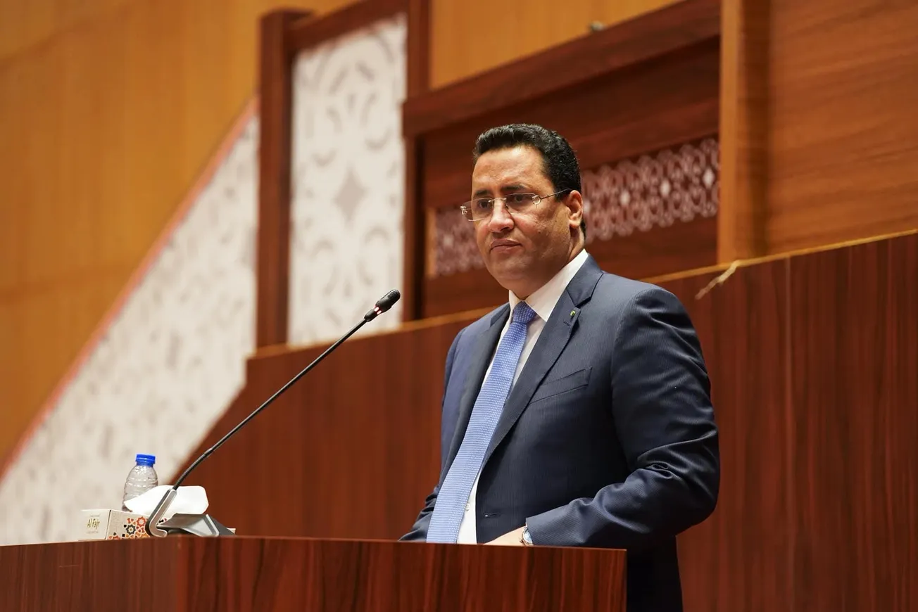 ولد اجاي يتوجه إلى الإمارات للمشاركة في القمة العالمية للحكومات