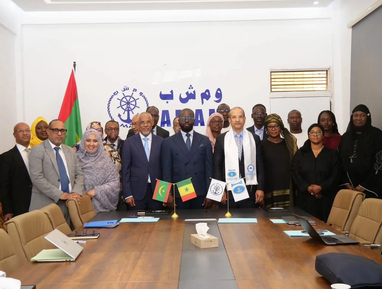 اتفاق موريتاني سنغالي لتعزيز تعاونهما في مجال السلامة البحرية