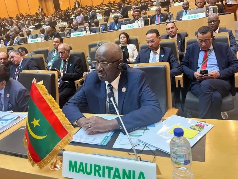 ولد مرزوك يمثل موريتانيا في دورة تنفيذي الاتحاد الإفريقي