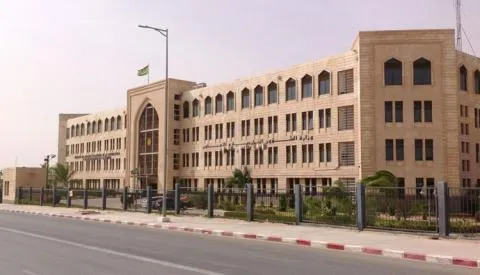 تأخر علاوات سكن دبلوماسيين موريتانيين في ساحل العاج