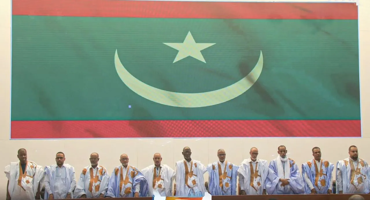 حزب "حاتم" يجدد ثقته في ولد حننا ويشيد بأجواء التوافق السياسي