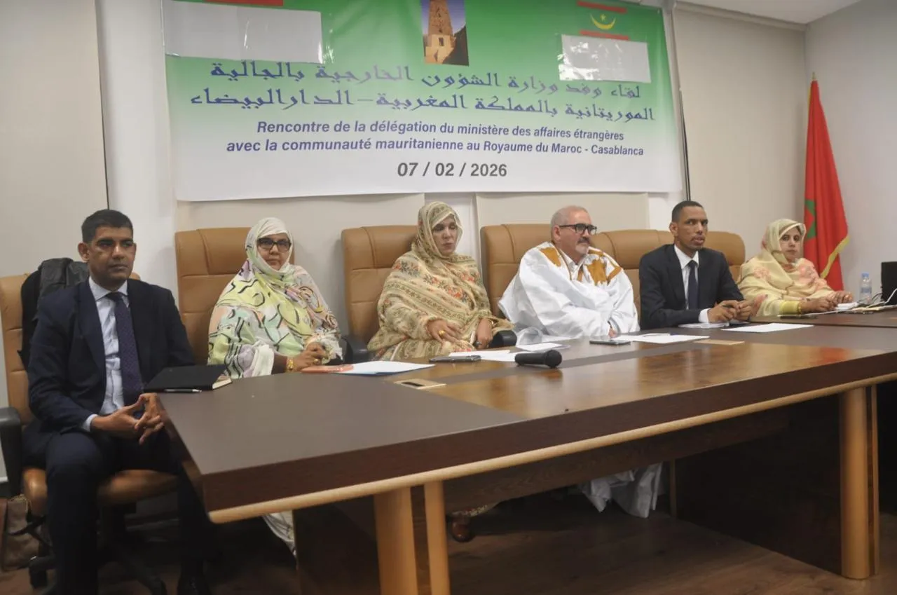 لقاء تشاوري بين بعثة من الخارجية والجالية في المغرب