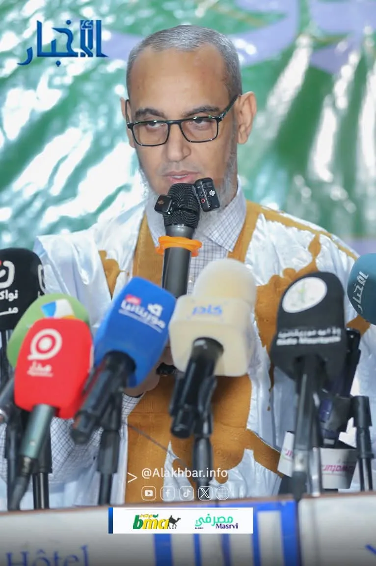 حضور سياسي وعلمي متنوع في الإفطار السنوي لحزب "تواصل"