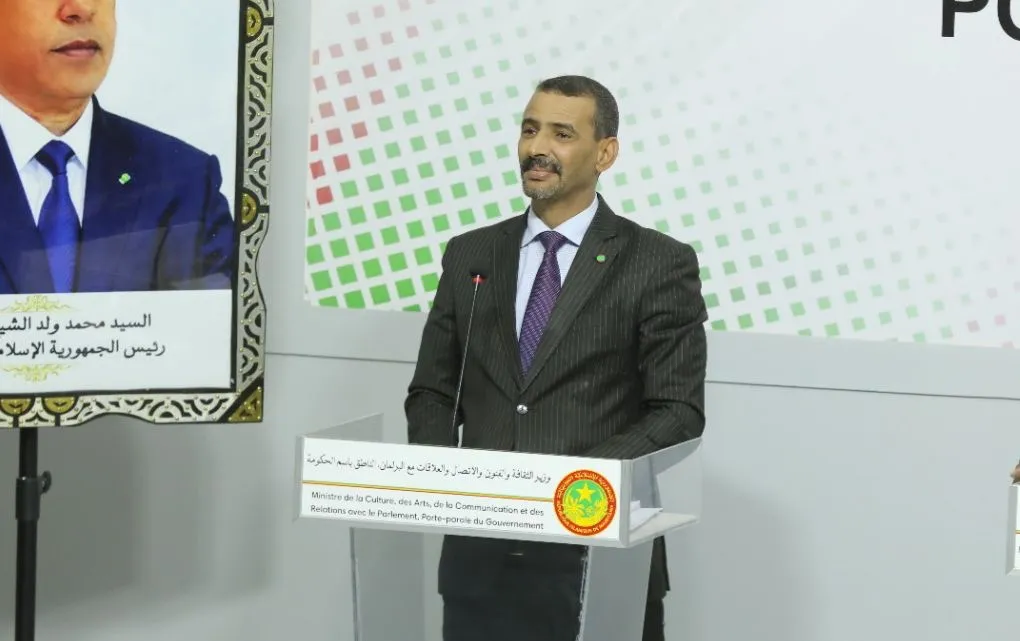 الحكومة: الضرائب على الهواتف كانت تدفع بطرق غير منظمة