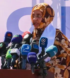 وزيرة البيئة: "موريتانيا صفر نفايات" ليست مجرد شعار بل التزام يومي
