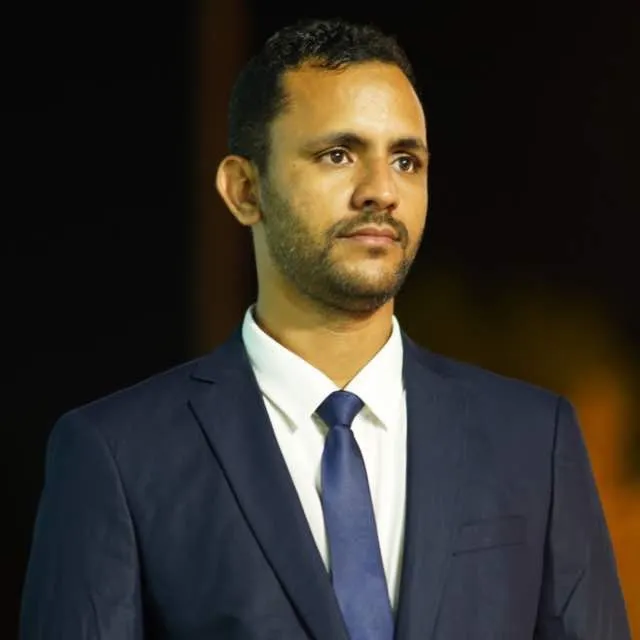 جمركة الهواتف: ثمن اجتماعي يدفعه المستهلك وسوق التشغيل