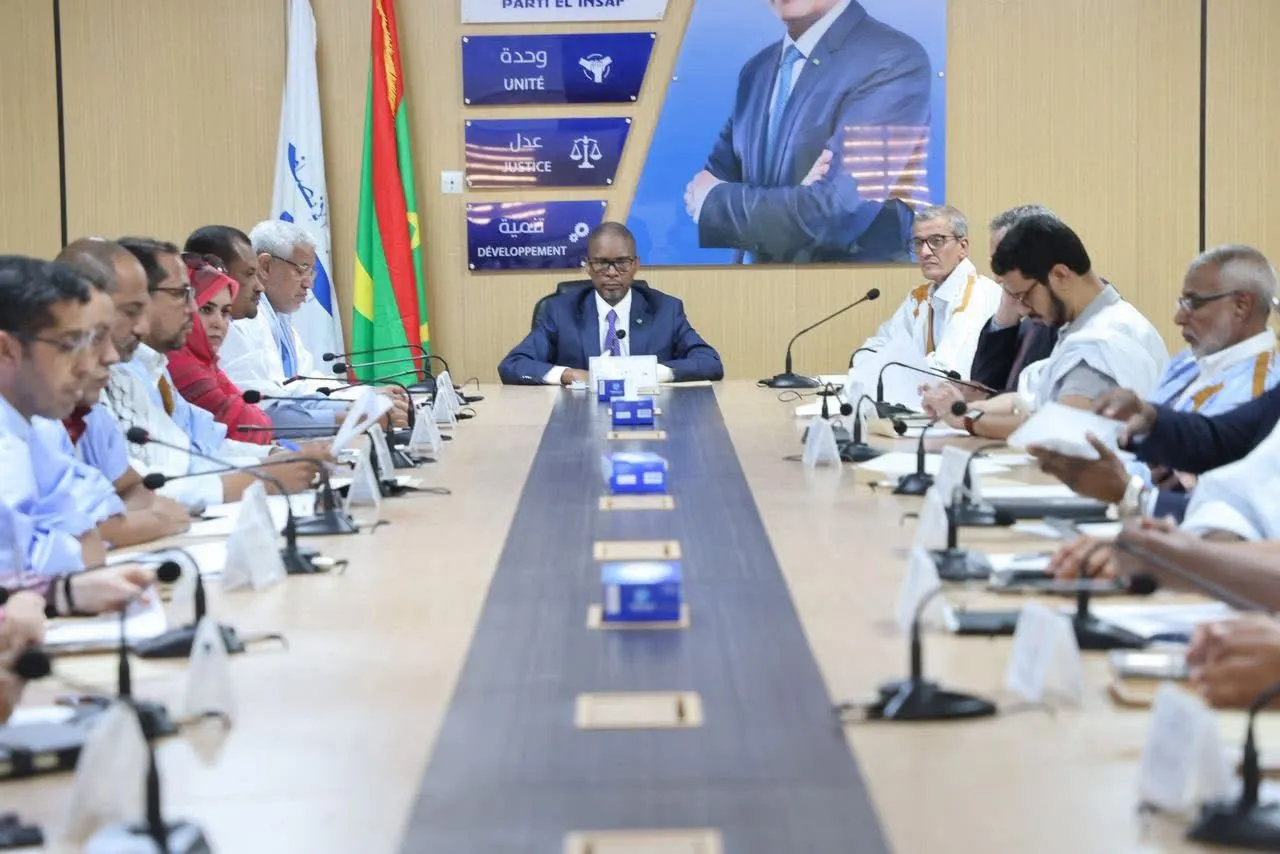 منسقية أحزاب الأغلبية تصادق على ردها على وثيقة الحوار