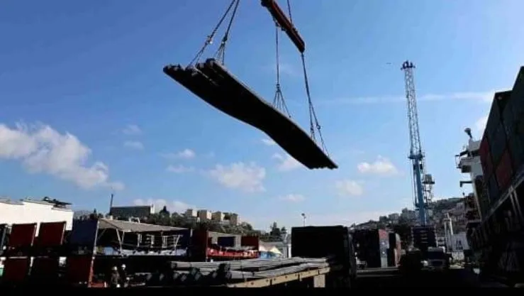 الجزائر تصدر 3000 طن من حديد الخرسانة إلى موريتانيا