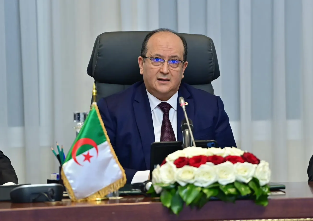 الوزير الأول الجزائري: مستعدون لمرافقة موريتانيا في تطوير مشاريع الغاز