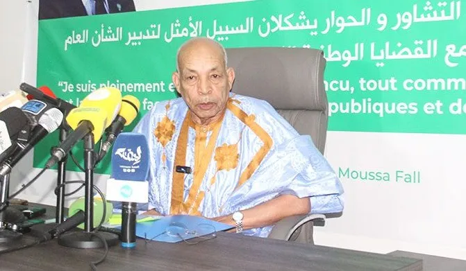 منسق الحوار يدعو رؤساء الأقطاب السياسية لاجتماع لحلحلة نقطة المأمورية