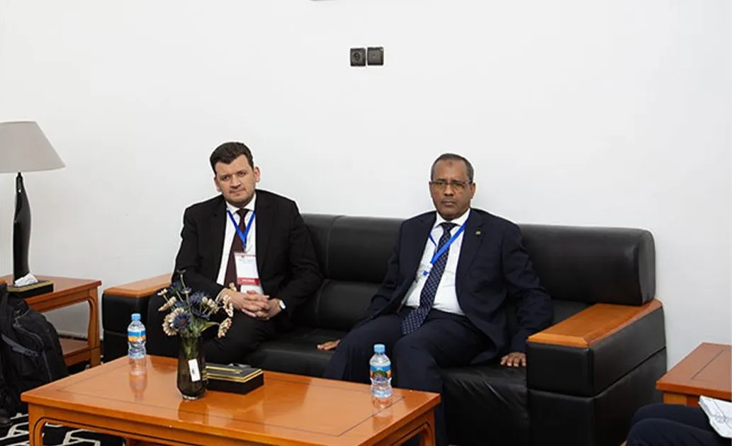 وزير الزراعة يتباحث مع نظيريه المغربي والجزائري