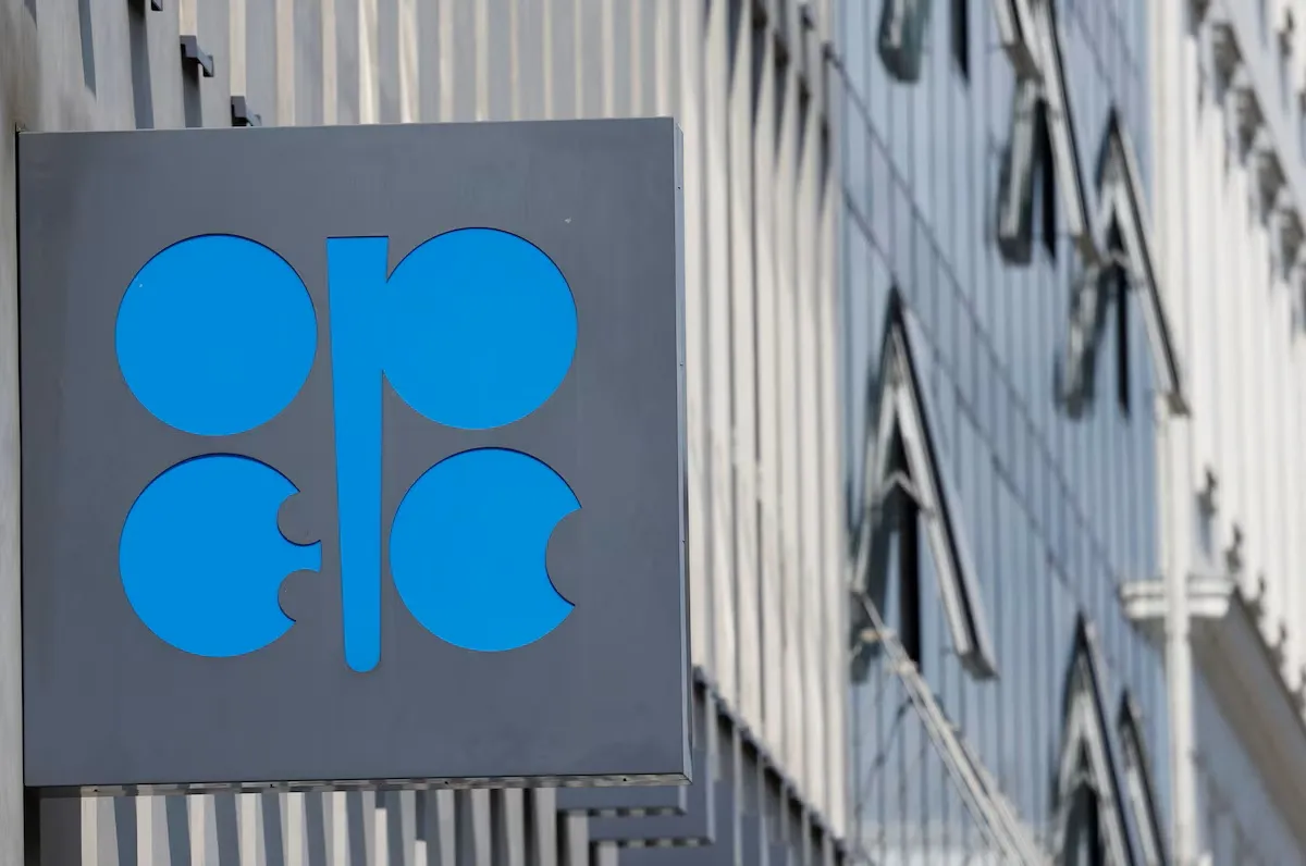 الإمارات تعلن الانسحاب من أوبك في قرار مفاجئ