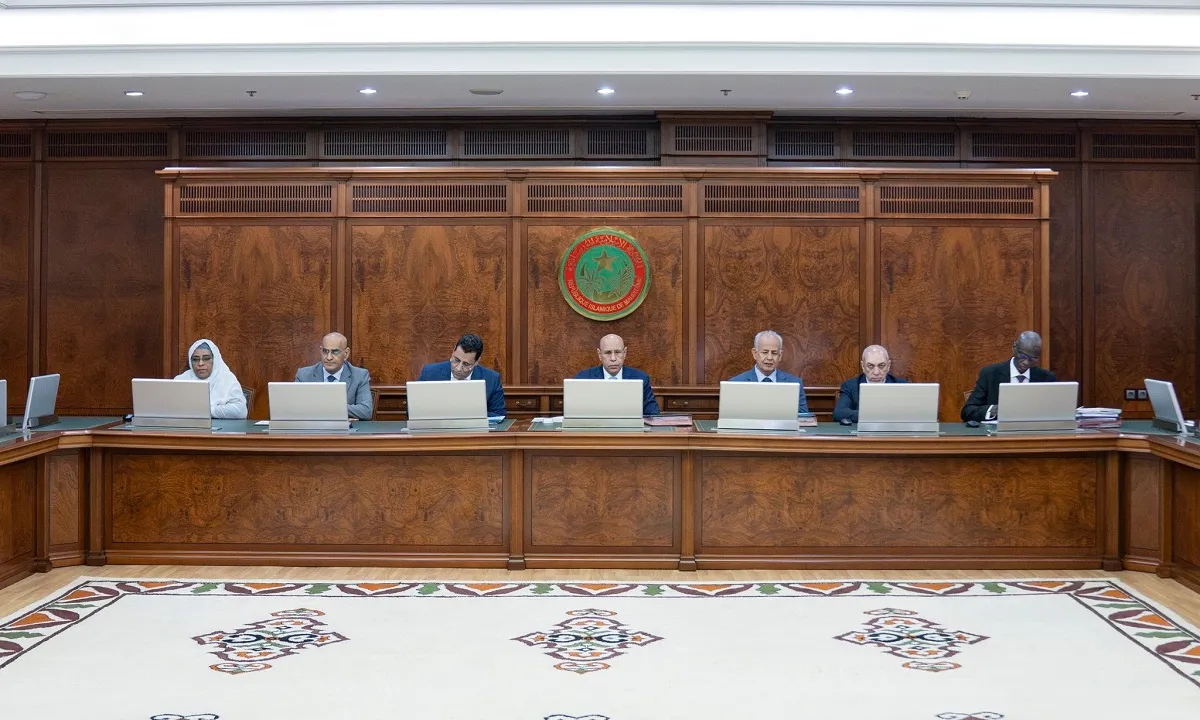 الحكومة تقر زيادات على أسعار المحروقات وحزمة إجراءات