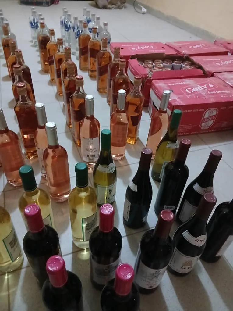 الجمارك تحتجز 70 قنينة خمر في روصو