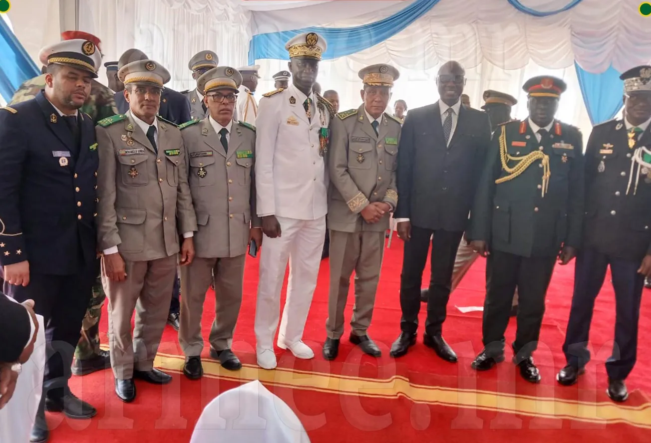 قائد أركان الجيش يحضر حفلا عسكريا مخلدا لاستقلال السنغال