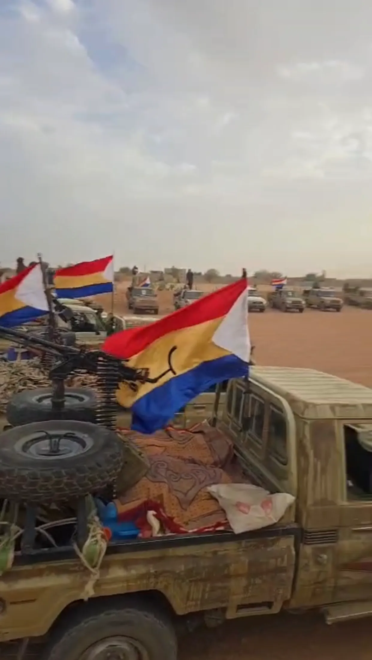 "تحرير أزواد" تستعرض قوتها في كيدال وقادتها يحثون على الانضباط والأخلاق