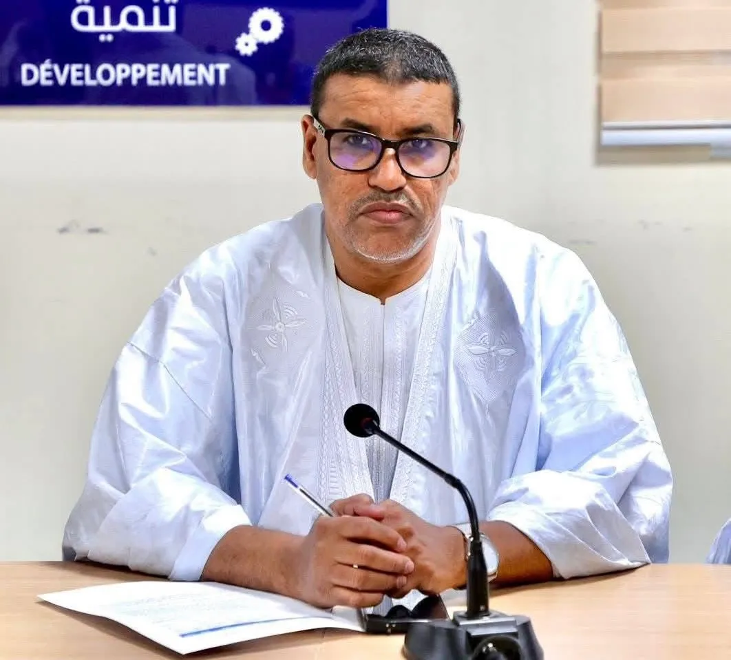 برلماني يقترح ضم الجمعة لعطلة الأسبوع ترشيدا للمحروقات