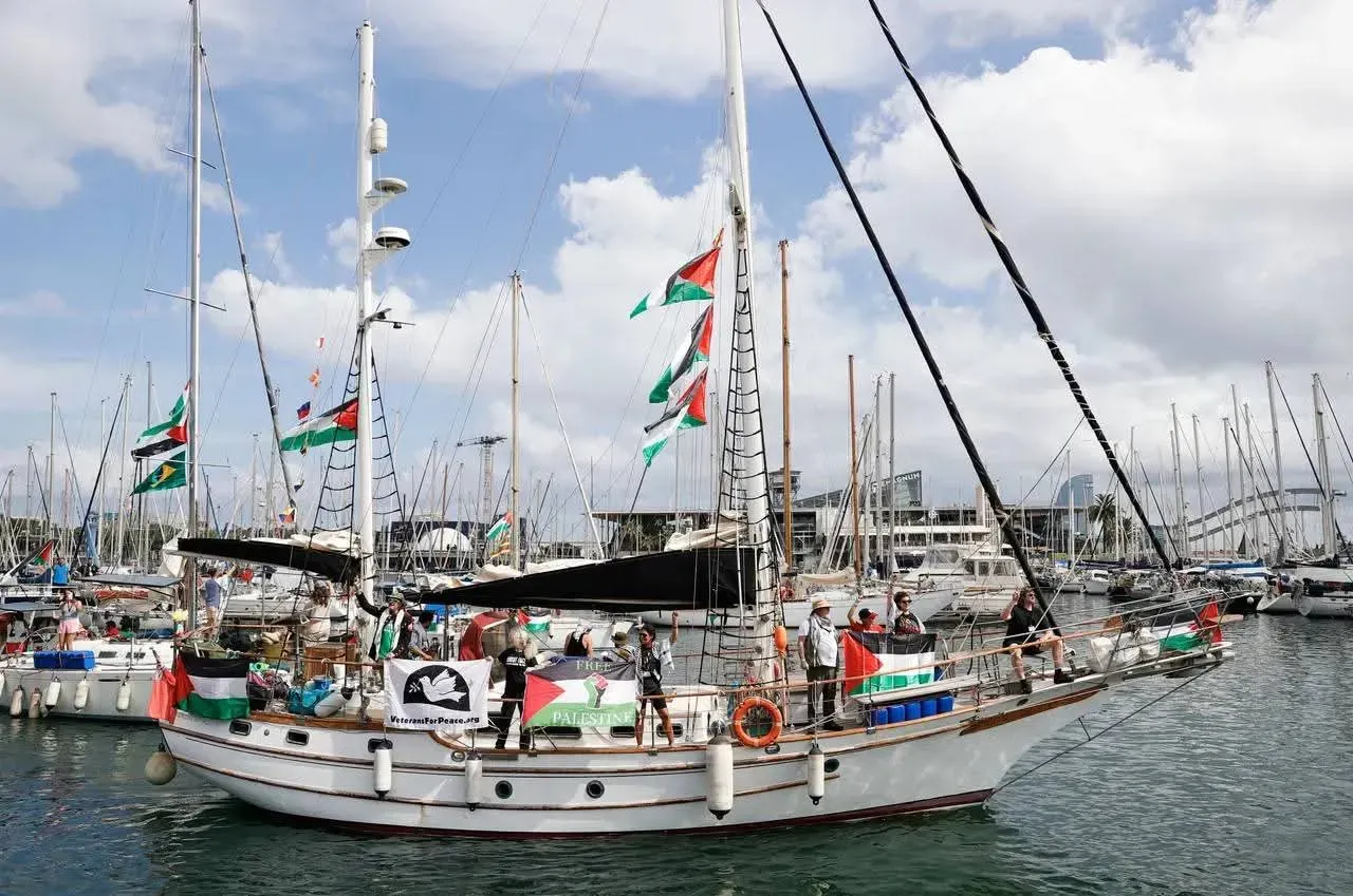 بمشاركة موريتانيين و63 سفينة.. أسطول الصمود يبحر من إيطاليا باتجاه اليونان