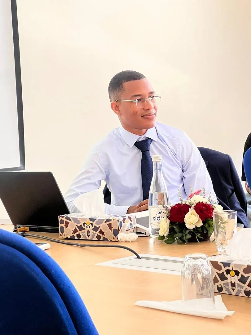 تأزيم الأزمة.. محمد اقلمبيت