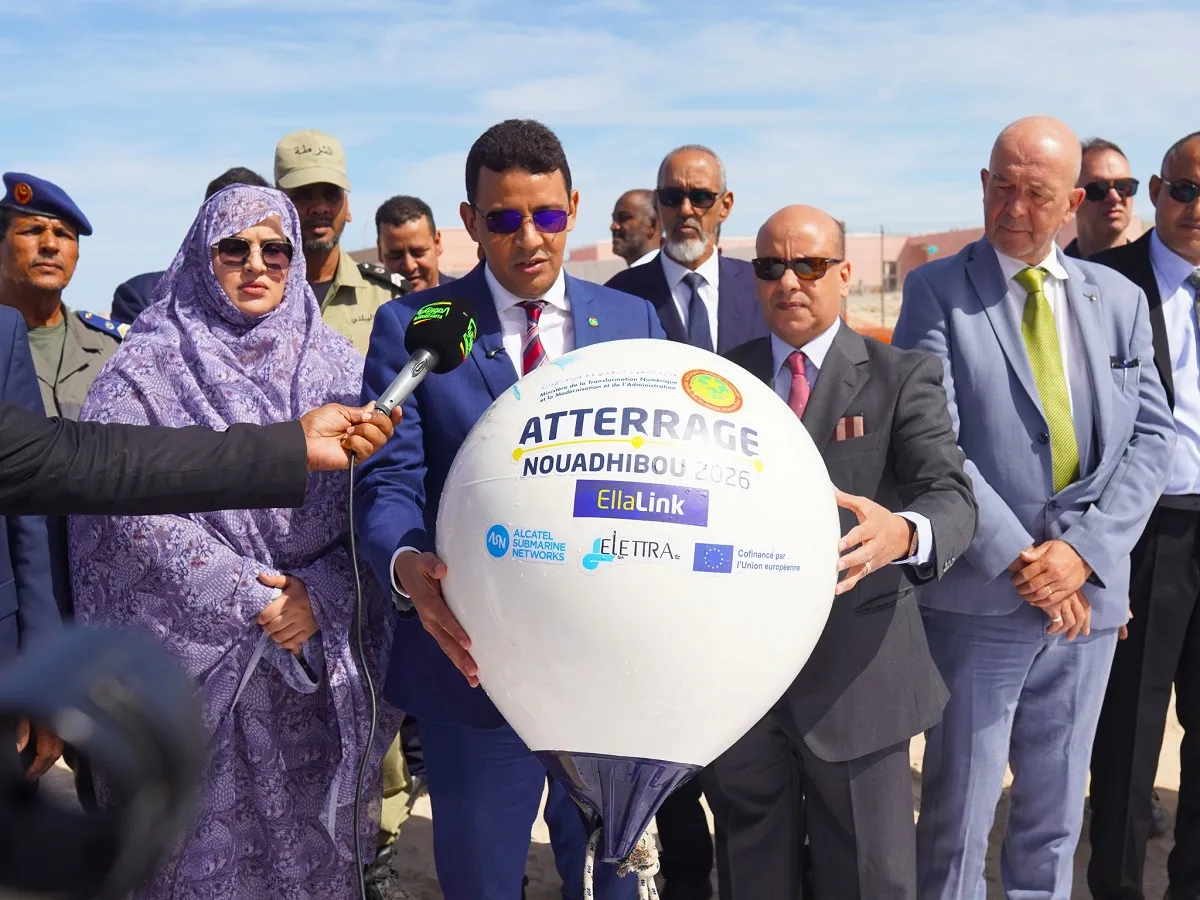 موريتانيا وشركة "ألالينك" تحتفيان بإنزال فرع للكابل البحري بنواذيبو