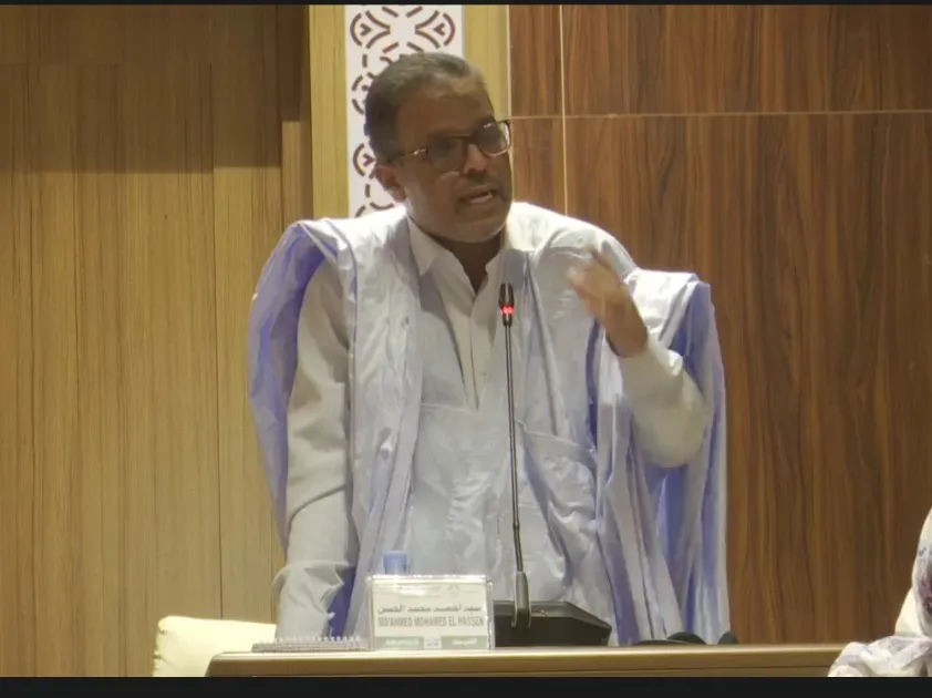 برلماني: على مؤسسات الإعلام العمومي الخروج من "سباتها" ومواكبة المشهد