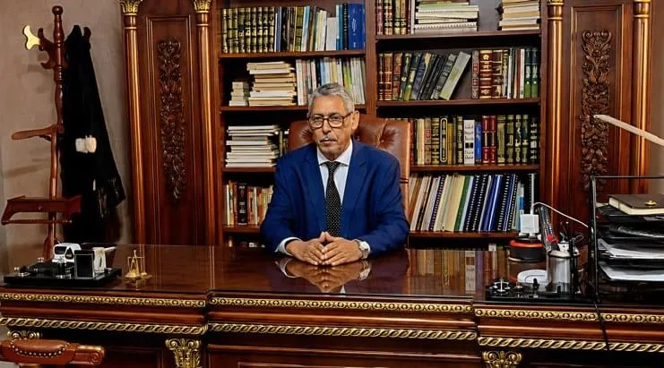 بونا الحسن يتهم مدير مصرف شنقيط بتحدي القضاء وتعطيل أحكامه